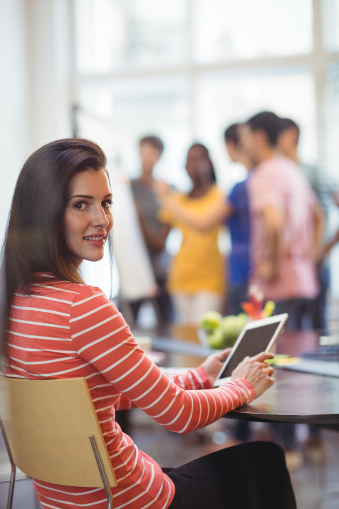 Home Digital Marketing Executive